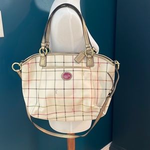 Cream “Coach” Crossbody